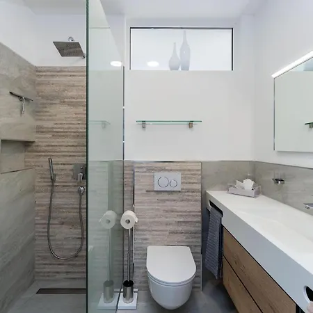 Lovely In With Kitchen *